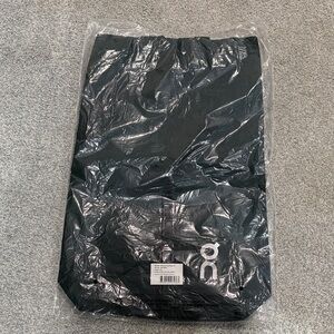 On Running Black Gym Bag